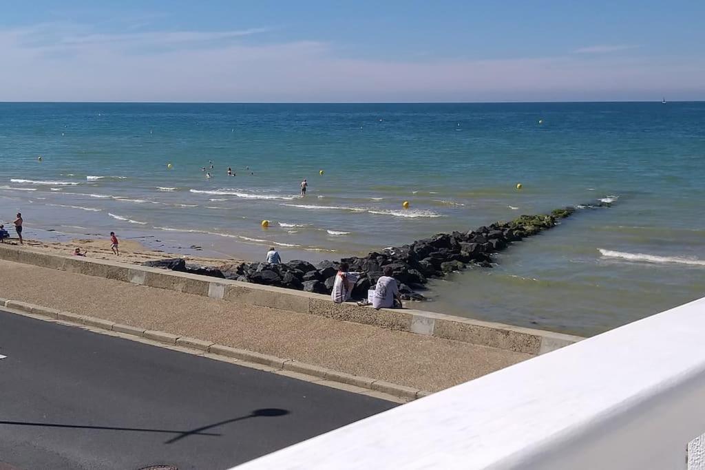 Vue Exceptionnelle En Front De Mer, 8 Personnes Ver-sur-Mer 외부 사진