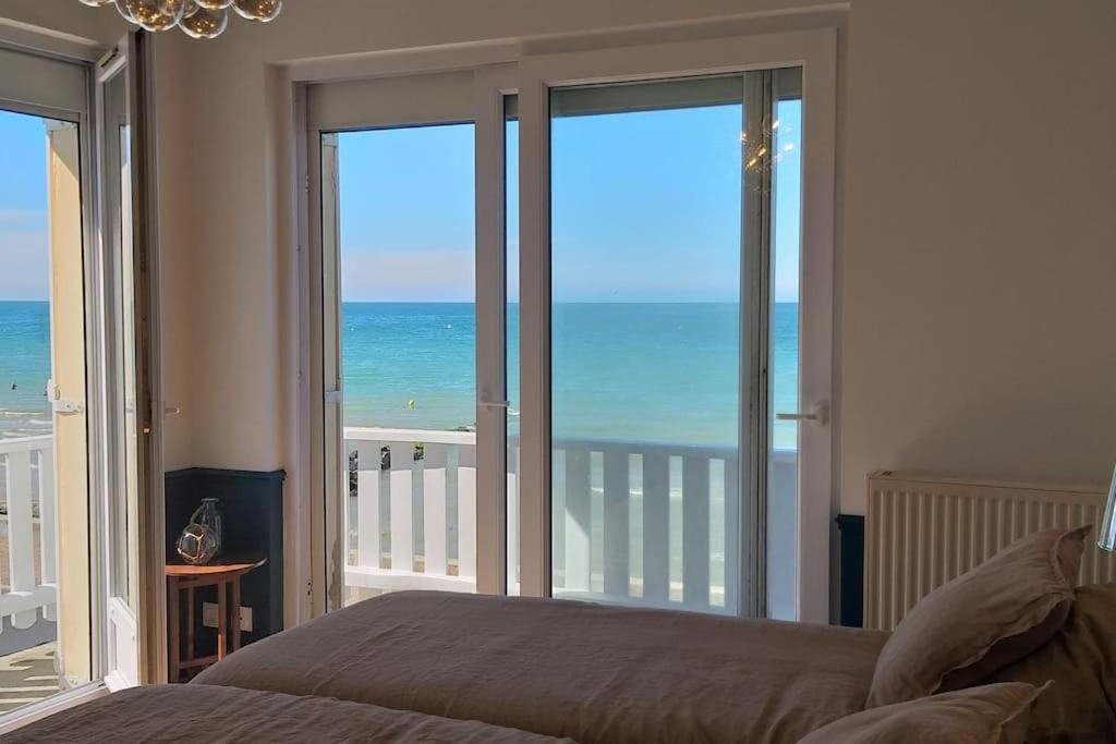 Vue Exceptionnelle En Front De Mer, 8 Personnes Ver-sur-Mer 외부 사진